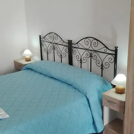 Cirillina Couette-café San Cesario di Lecce