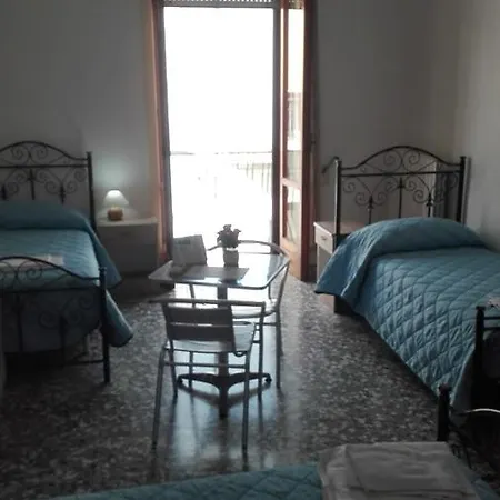 Couette-café Cirillina *